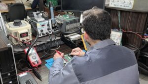 تعمیرات تخصصی انواع ردیاب خودرو و آهنربایی